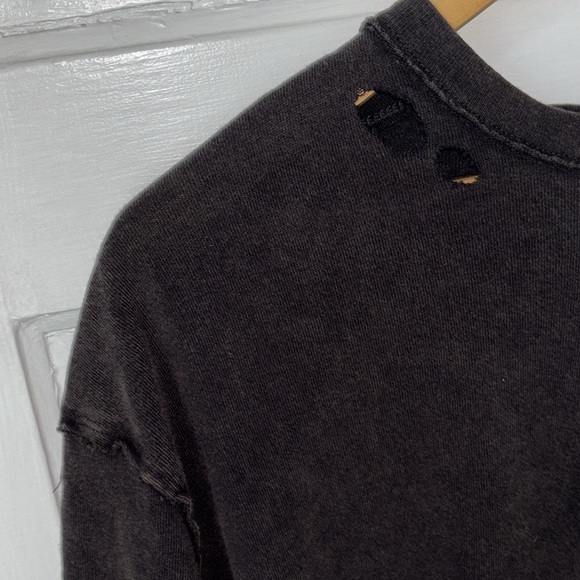 WE THE FREE HOLEY DISTRESSED CROPPED TEE - Picture 4 of 7